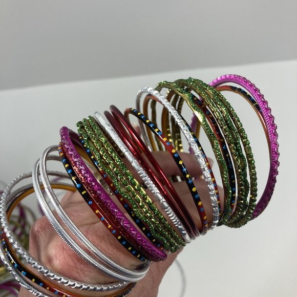 Vintage Multi colored Womens Bangle Bracelets from India 70 Units size small - Picture 5 of 9